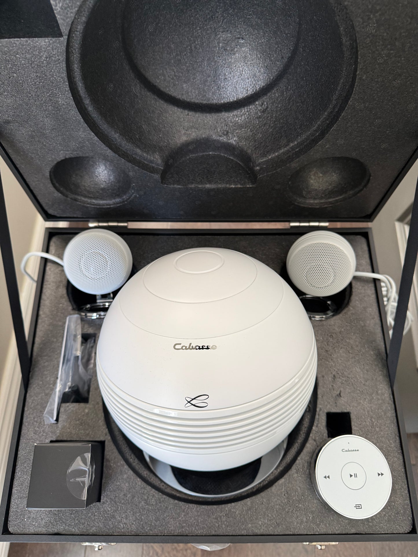 Cabasse The Pearl Keshi Powered Wireless 2.1 Speaker System