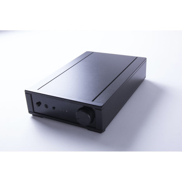 Rega IO Integrated Amplfier IN STOCK
