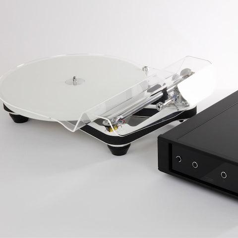 Rega Planar 10 Turntable