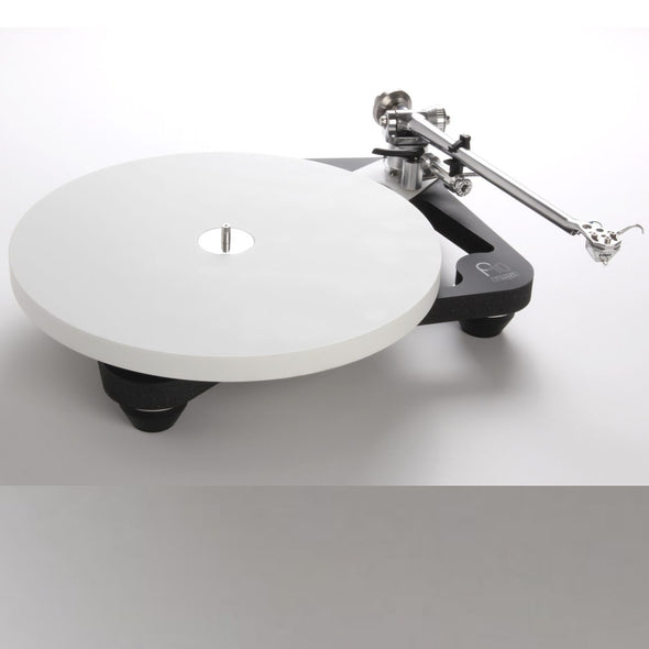 Rega Planar 10 Turntable